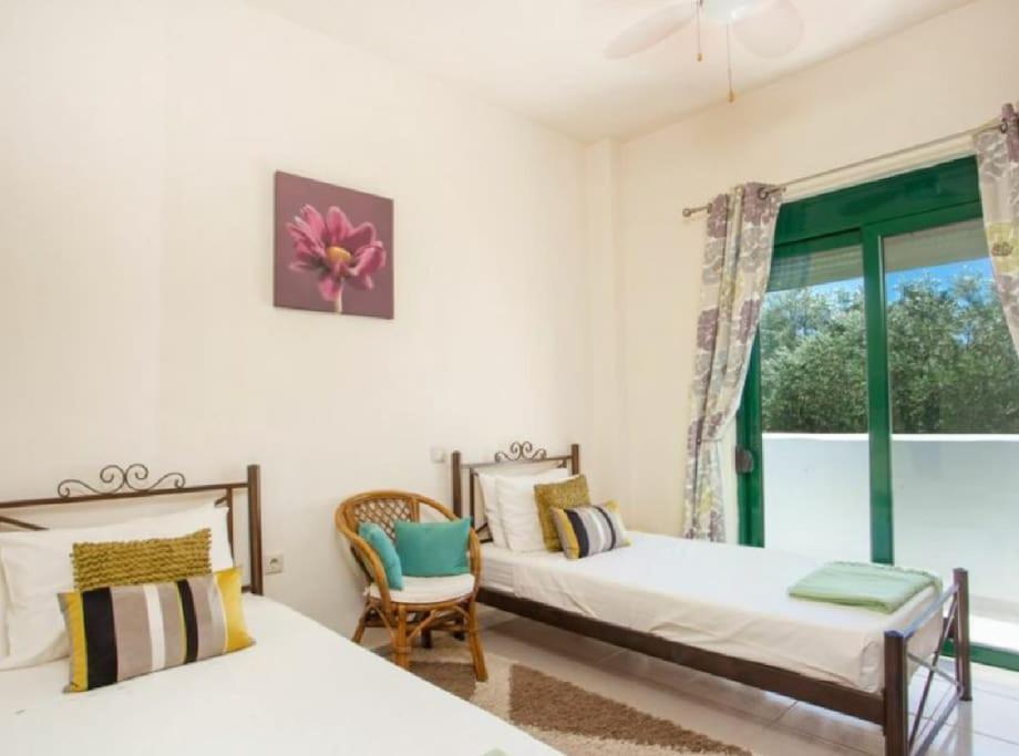 Villa Lea Vlicha  Buitenkant foto